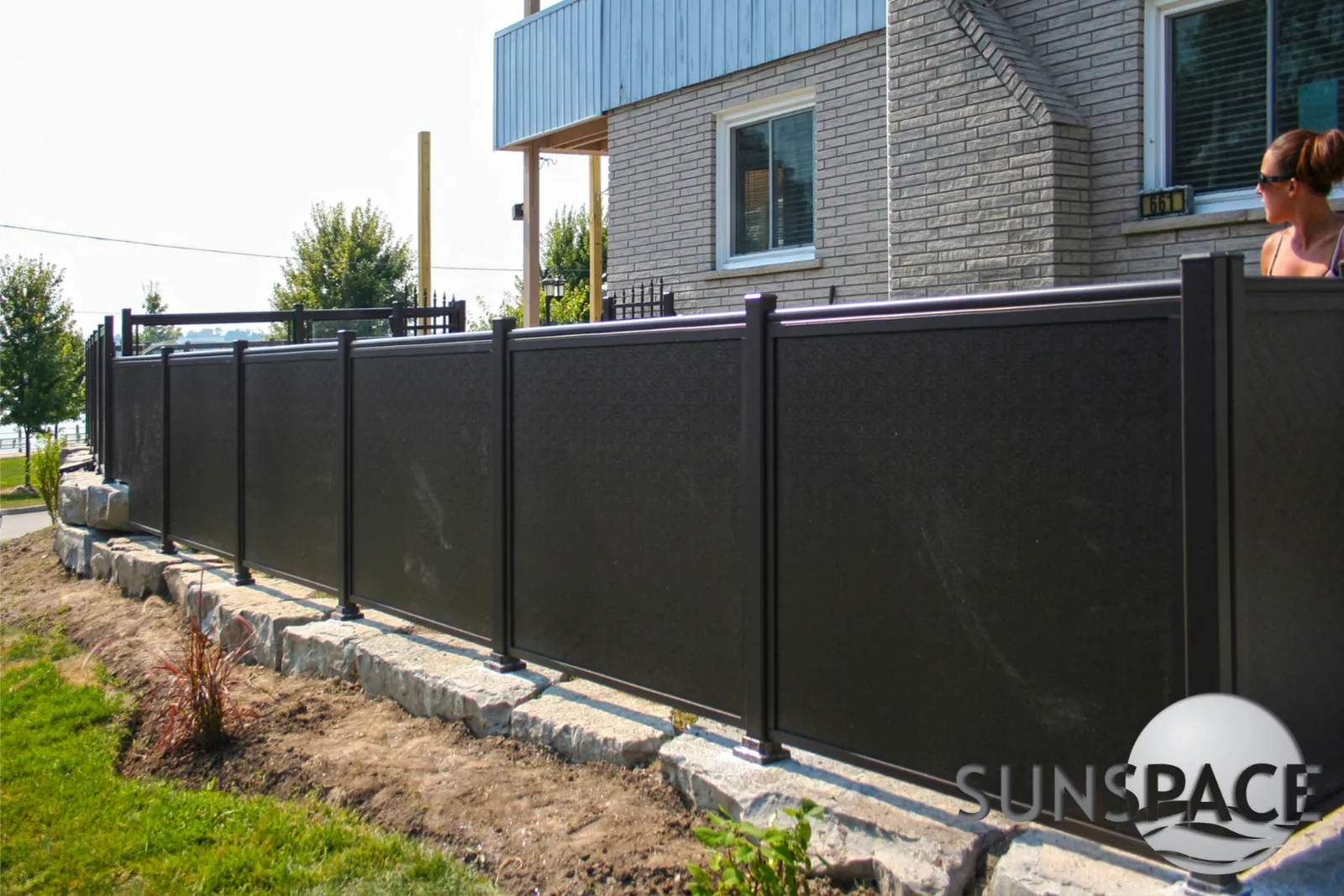 sunspace-railings-privacy-fences_0008